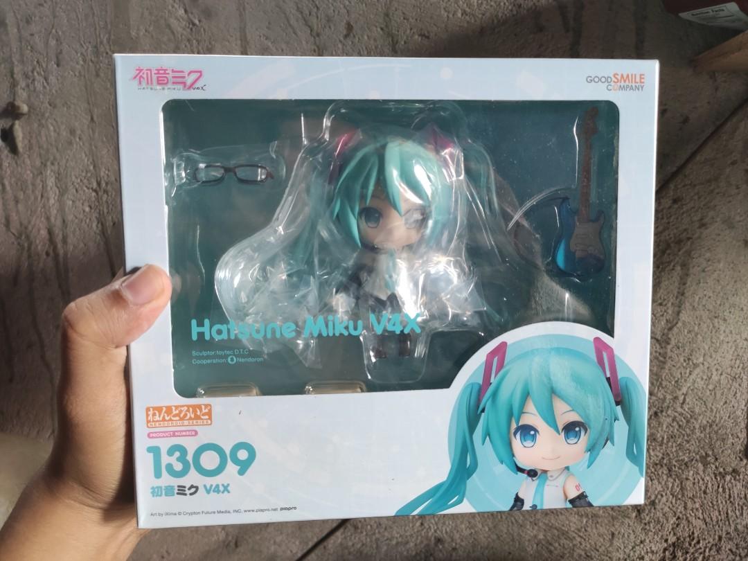 nendoroid miku v4x