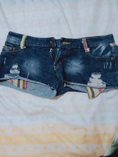 (Kategori: ) berada di . Dikirim oleh putrishoper (ID iklan 1053973363, Gambar 1). Deskripsi: .
