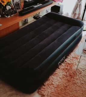 (Category: ) located in . Submitted by fallenpetal (Listing ID 1053773252, Image 1). Description: .