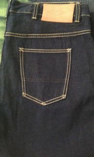 (Category: ) located in . Submitted by meanstore (Listing ID 1053820868, Image 1). Description: .