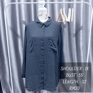 (Category: ) located in . Submitted by queen.wardrobe (Listing ID 1053863040, Image 1). Description: .
