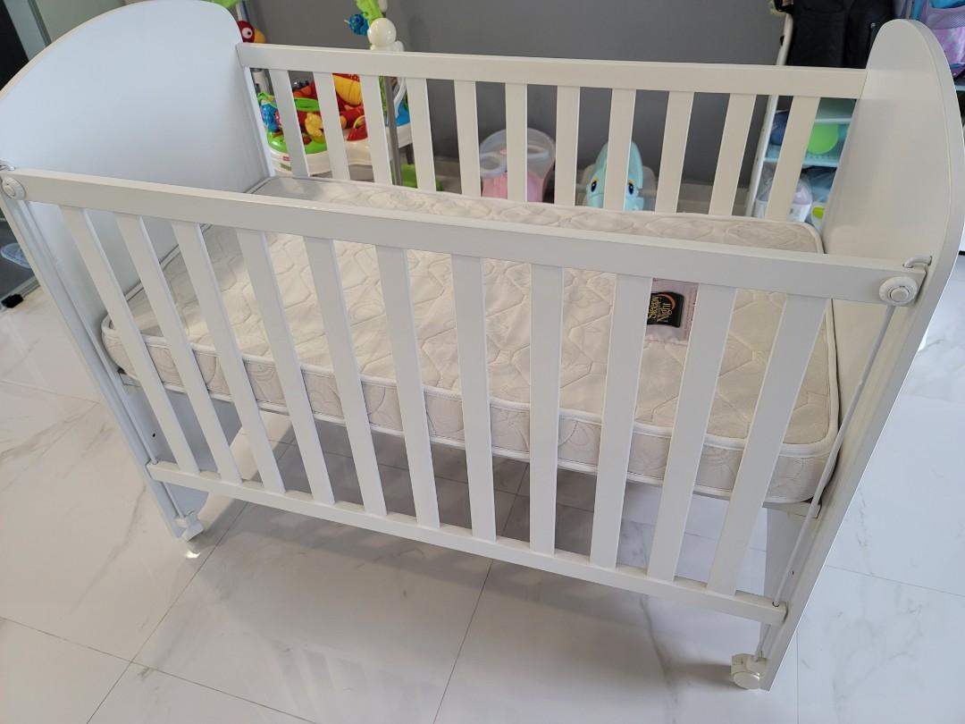 Micuna Baby Cot, Babies & Kids, Baby Nursery & Kids Furniture, Cots