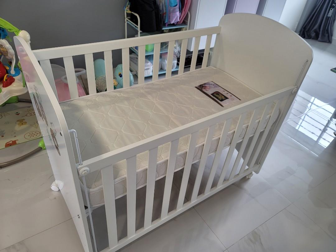 Micuna Baby Cot, Babies & Kids, Baby Nursery & Kids Furniture, Cots