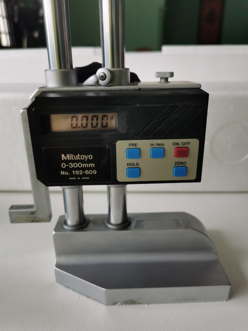 Mitutoyo height gauge 0300 192609, Furniture & Home Living, Home