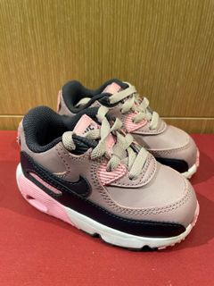 (Category: ) located in . Submitted by shcpreloved (Listing ID 1053772635, Image 1). Description: .
