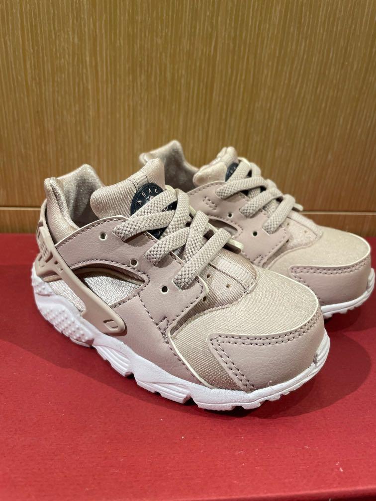 Huarache baby deals