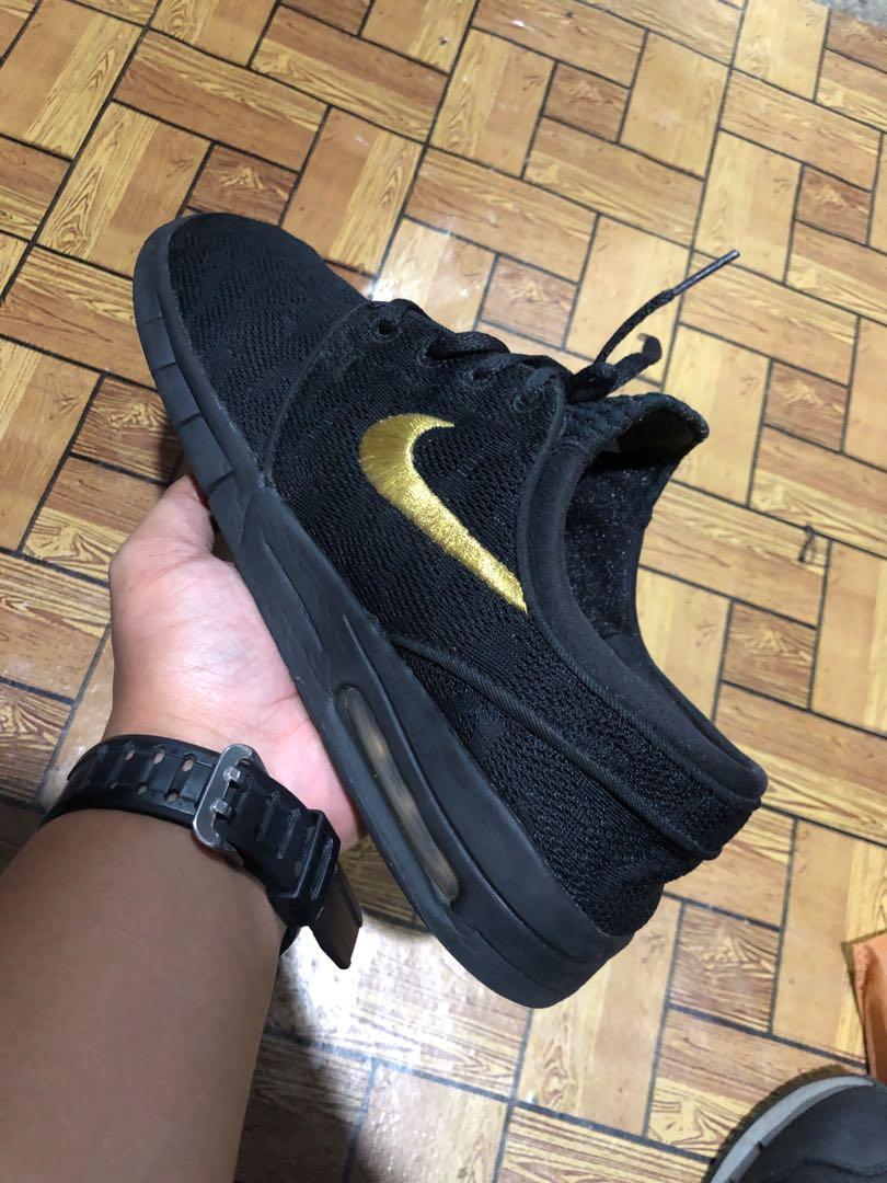 Nike Stefan Janoski Max QS SB Blk Mtl Gld Blk Men s Fashion Footwear Sneakers on Carousell
