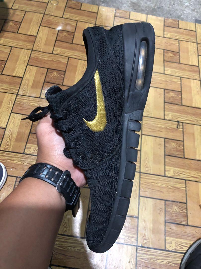 Nike Stefan Janoski Max QS SB Blk Mtl Gld Blk Men s Fashion Footwear Sneakers on Carousell