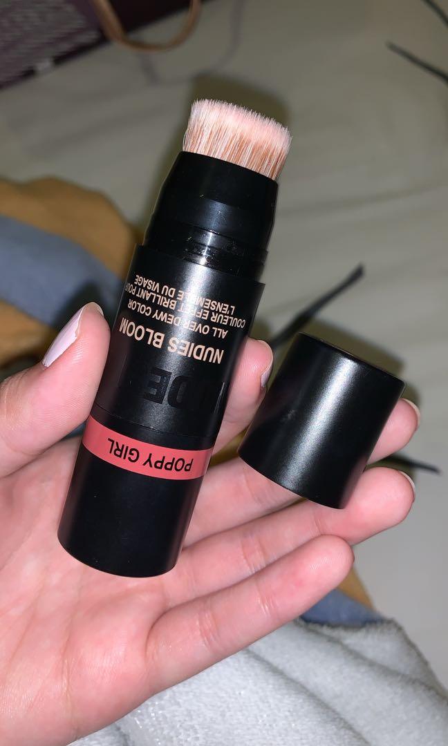 NUDESTIX BLUSH (Category: Makeup) located in Quezon City. Submitted by xlgkx (Listing ID 1053871759, Image 3). Description: Original price: 2,100 Shade: Poppy Girl Used twice Very fresh looking Not cakey Dewy finish .