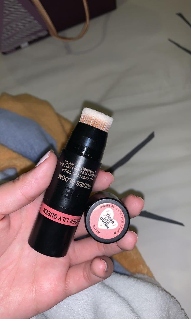 NUDESTIX BLUSH (Category: Makeup) located in Quezon City. Submitted by xlgkx (Listing ID 1053872770, Image 3). Description: Used thrice Original price: 2,100 Fresh looking Not cakey Dewy finish.