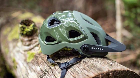 Oakley drt helmet on sale