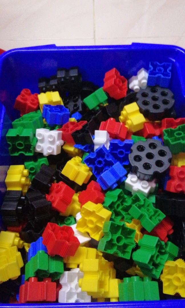 Lego grolier top