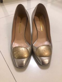 （分類：）位於 。 由 crazy4shoes 提交（商品編號 1053876192，圖片 1）。簡介： 。