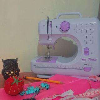 sew simple 12 stitch sewing machine (read description first)