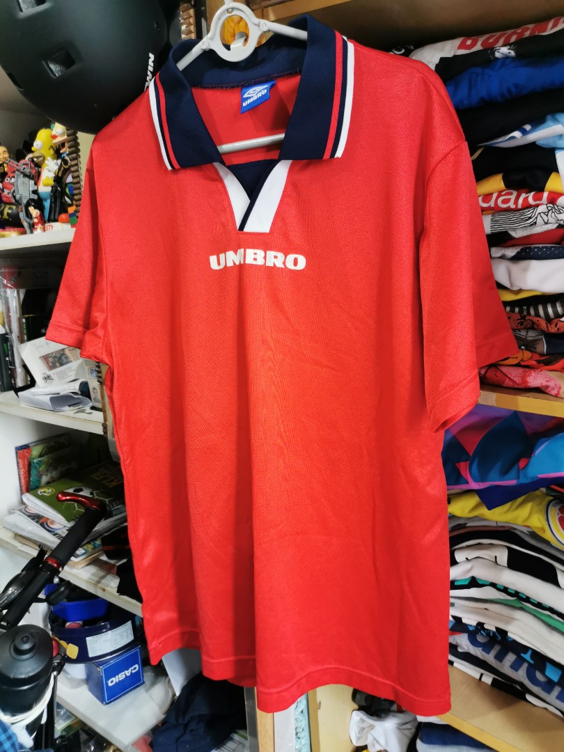 umbro, Men's Fashion, Tops & Sets, Formal Shirts on Carousell