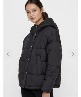 Vero Moda - Puffer Jacket with Detachable Scarf