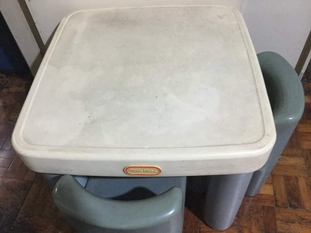 Little tikes table deals and chairs vintage