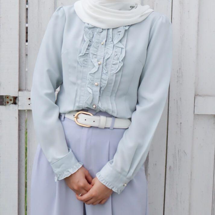 vintage ruffle blouse