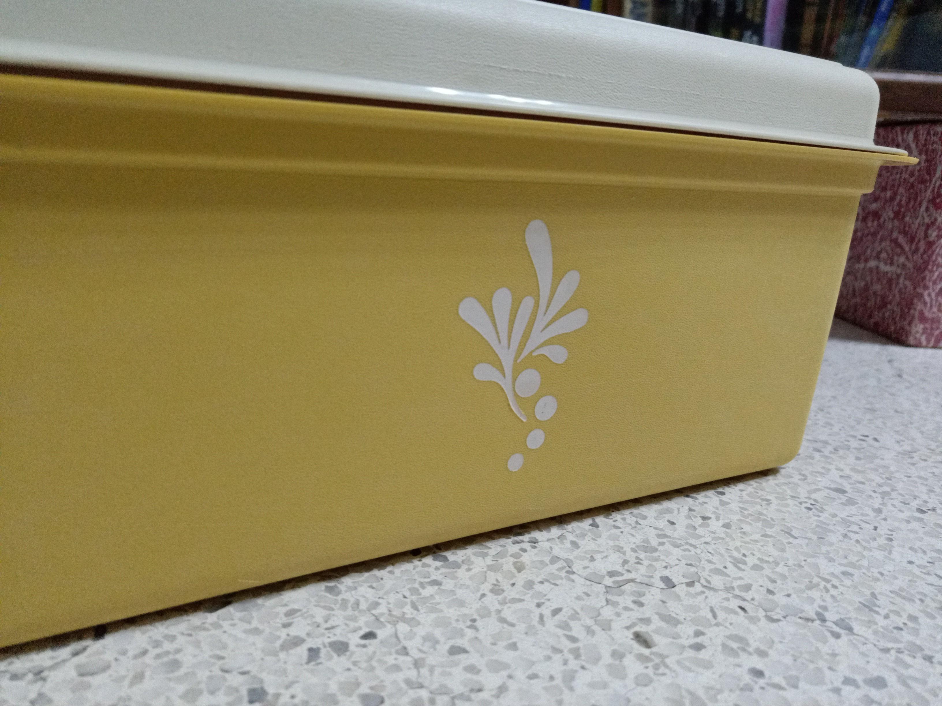 Vintage Tupperware bread box and round containers, Furniture & Home