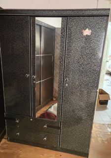 (Category: ) located in . Submitted by sje100 (Listing ID 1053854364, Image 1). Description: .