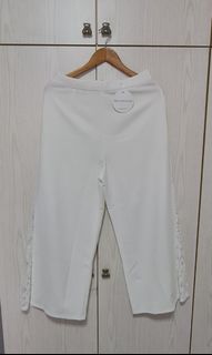 (Category: ) located in . Submitted by housewardrobe (Listing ID 1053848396, Image 1). Description: .