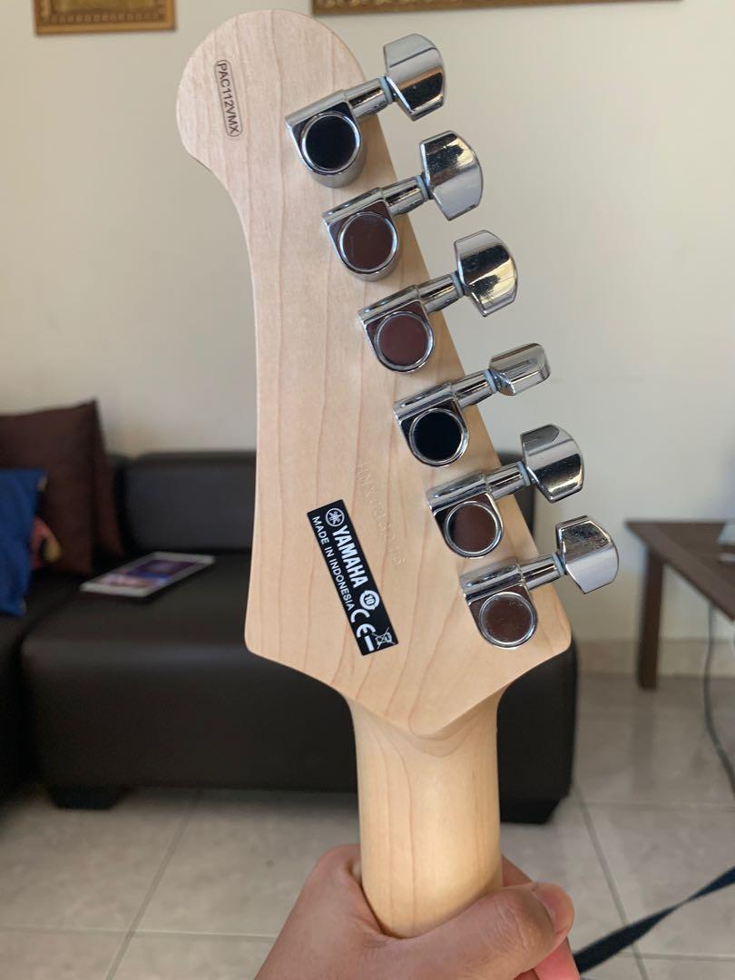 Yamaha top pacifica pac112vmx