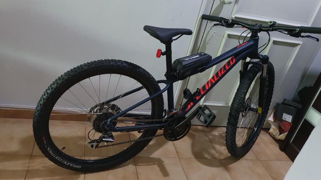 2020 Specialized Pitch S Mountain Bike 27.5 Sports Equipment