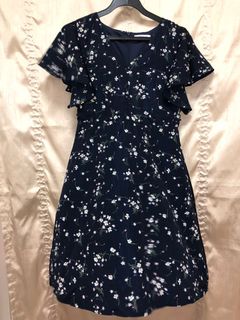(Category: ) located in . Submitted by shopinthrift (Listing ID 1053982530, Image 1). Description: .