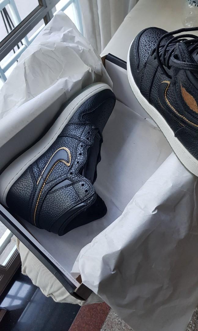 Nike air jordan city of flight top