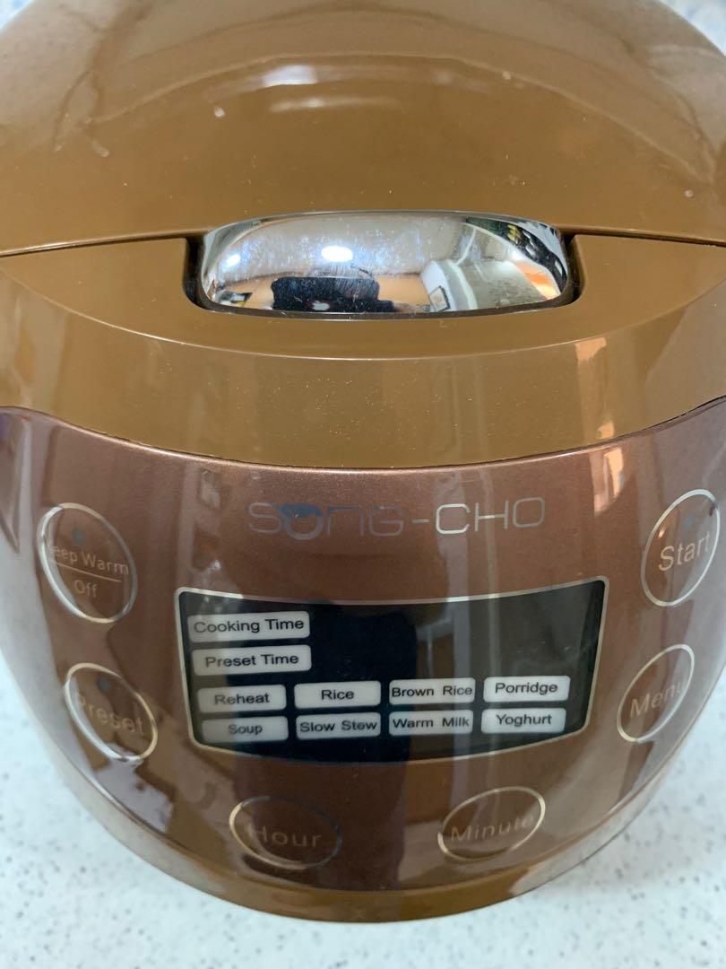 BNIB Song Cho clay pot rice cooker, TV & Home Appliances, Kitchen