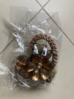(Category: ) located in . Submitted by abyeong (Listing ID 1053984998, Image 1). Description: .