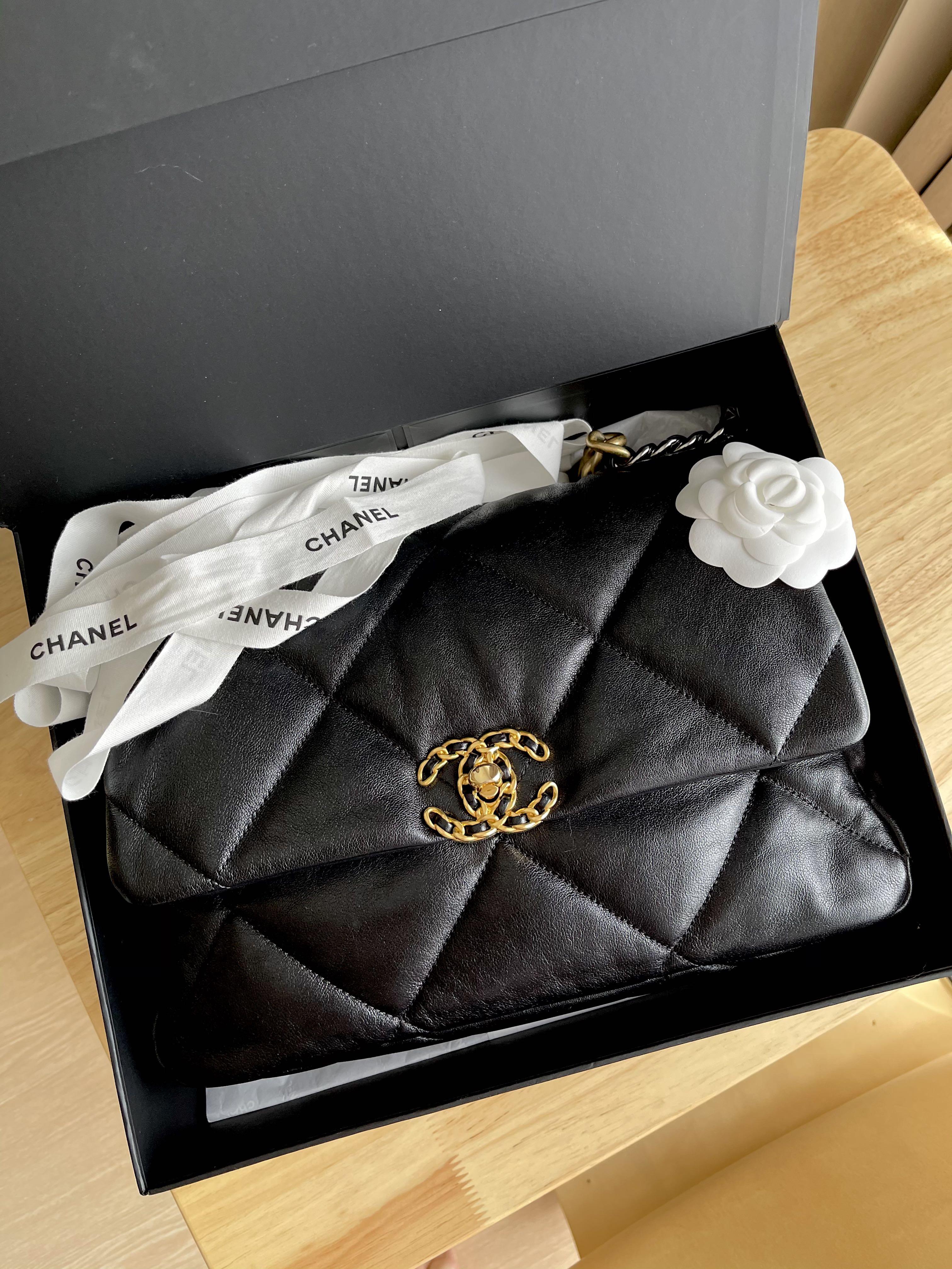 Chanel 19 for 2025 sale