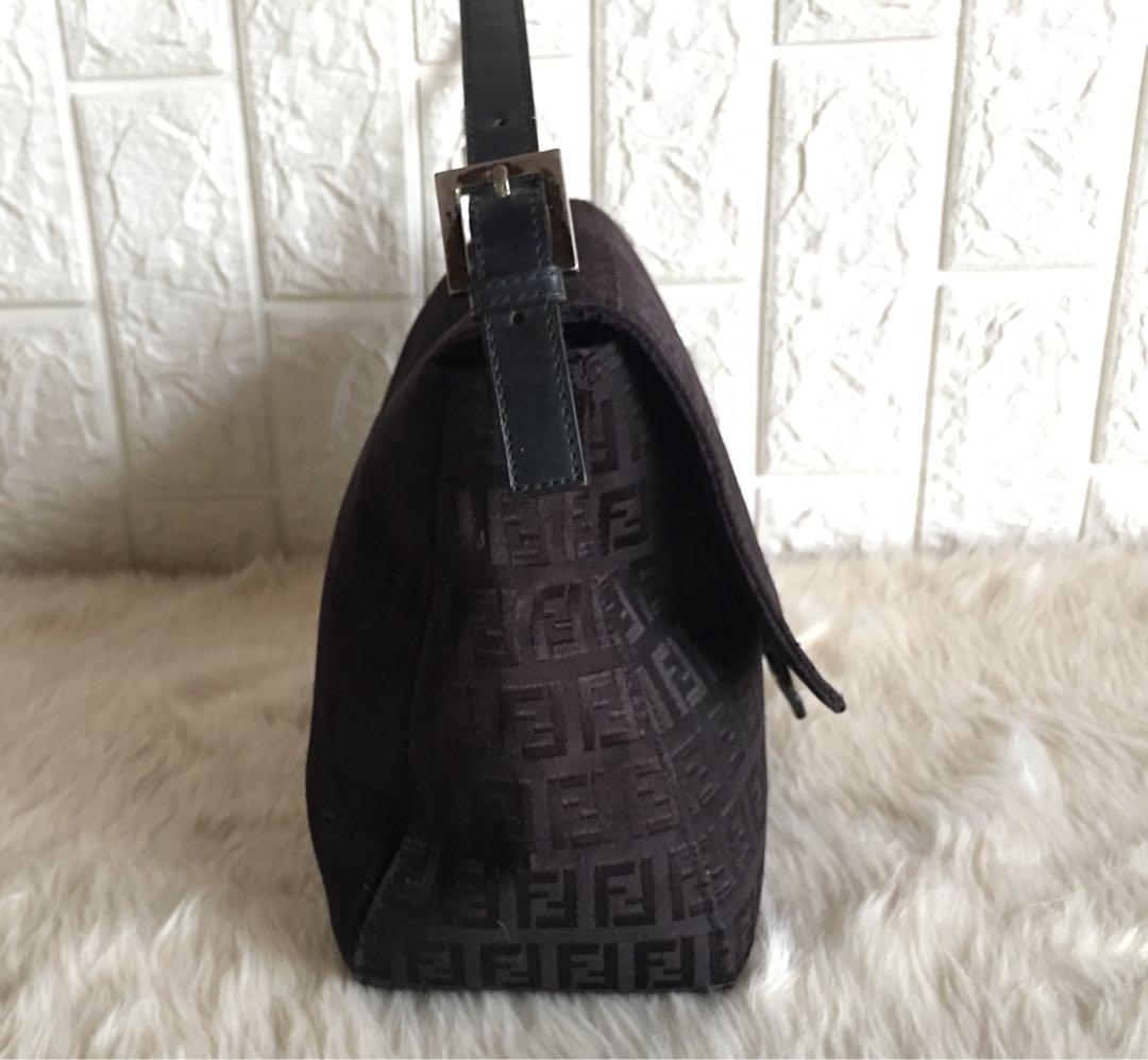 Fendi Mama Baguette (Category: Luxury Bags & Wallets) located in Tuguegarao City. Submitted by prelovedbykhelria (Listing ID 1053992079, Image 3). Description: In very good used condition Clean interior and intact Overall apperance is good except for the tarnished plates/hardware *my mom's vintage bag *Self authentication is highly recommended.
