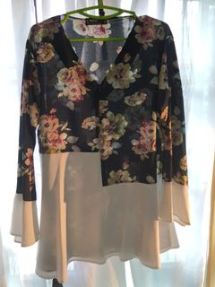 (Category: ) located in . Submitted by a-closet (Listing ID 1054109403, Image 1). Description: .