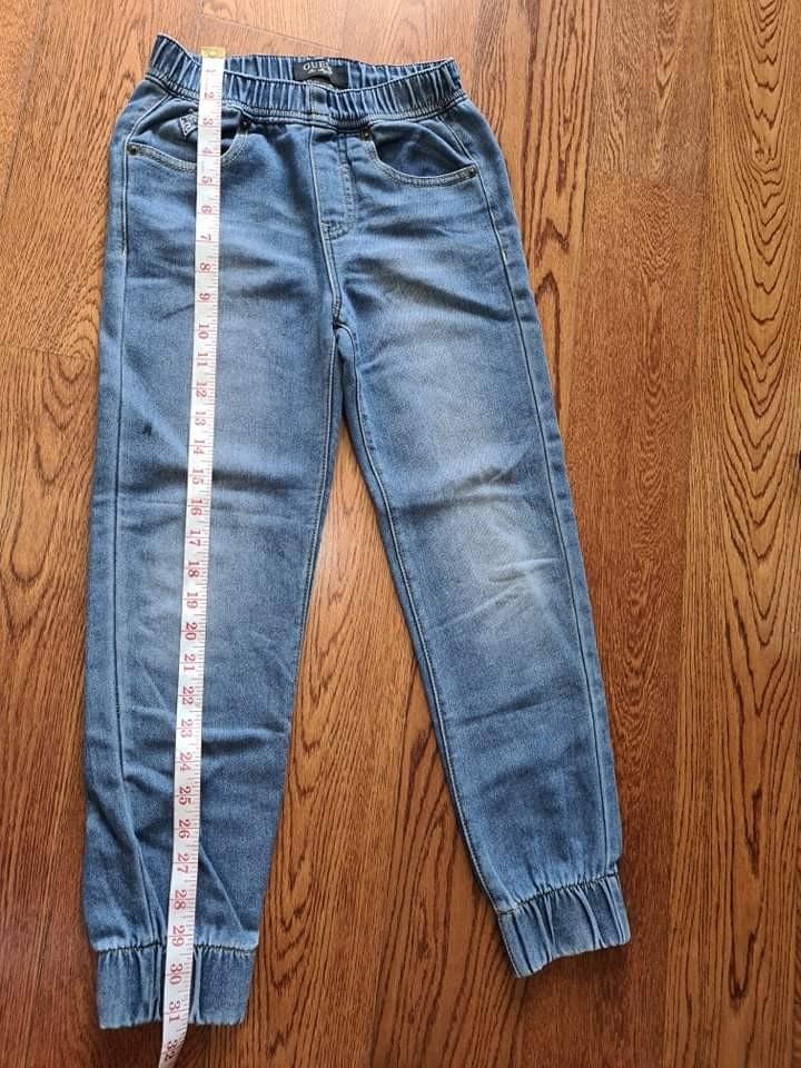 size 8 jeans in waist