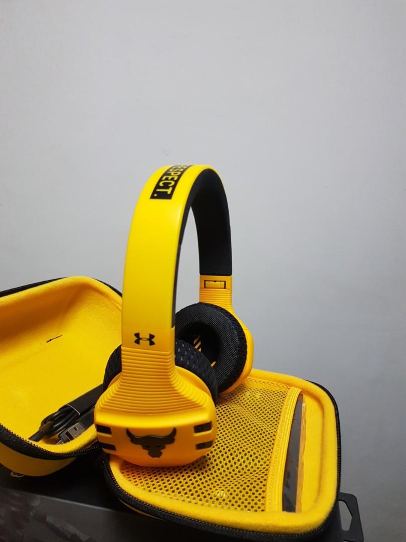 JBL Under Armour Sports Wireless Train Project Rock Edition
