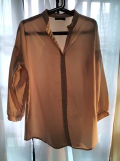 (Category: ) located in . Submitted by a-closet (Listing ID 1054108008, Image 1). Description: .