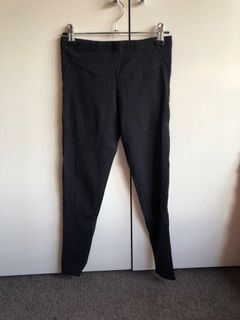 (Category: ) located in . Submitted by helpdecluttermywardrobe (Listing ID 1054048840, Image 1). Description: .