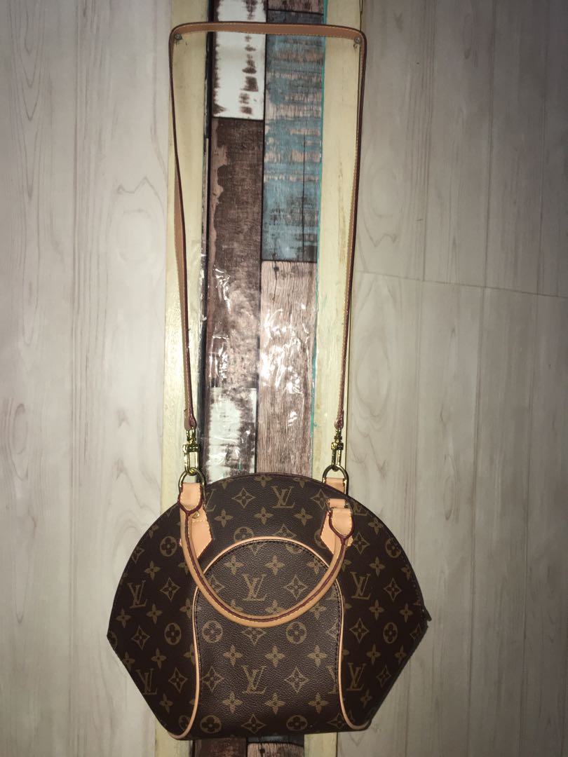 LV Kerang, Luxury, Bags & Wallets on Carousell
