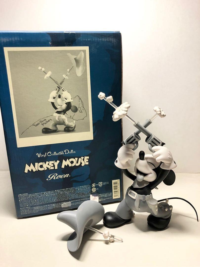Medicom x Disney x Roen Mickey Mouse Two-Gun Version Vinyl Figure