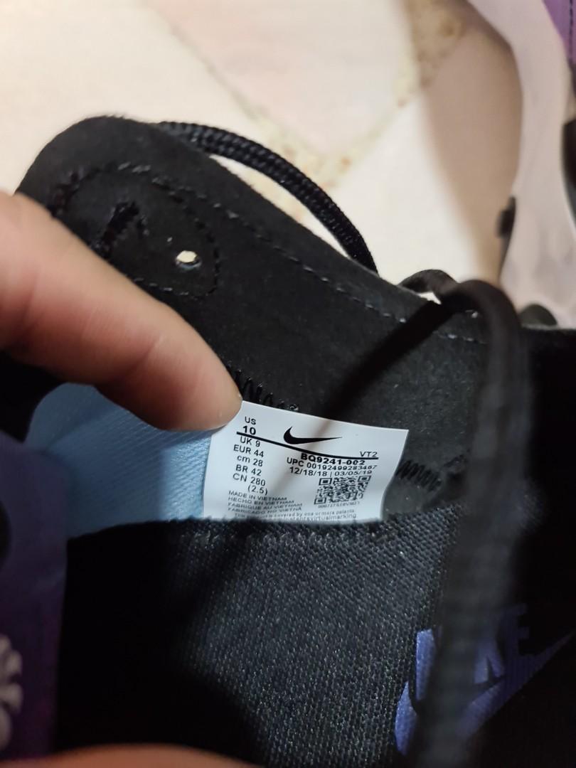 Nike React (Category: Sneakers) located in Singapore. Submitted by zen.tonik (Listing ID 1054029765, Image 3). Description: Implusive buy, decide to sell it cheap!.