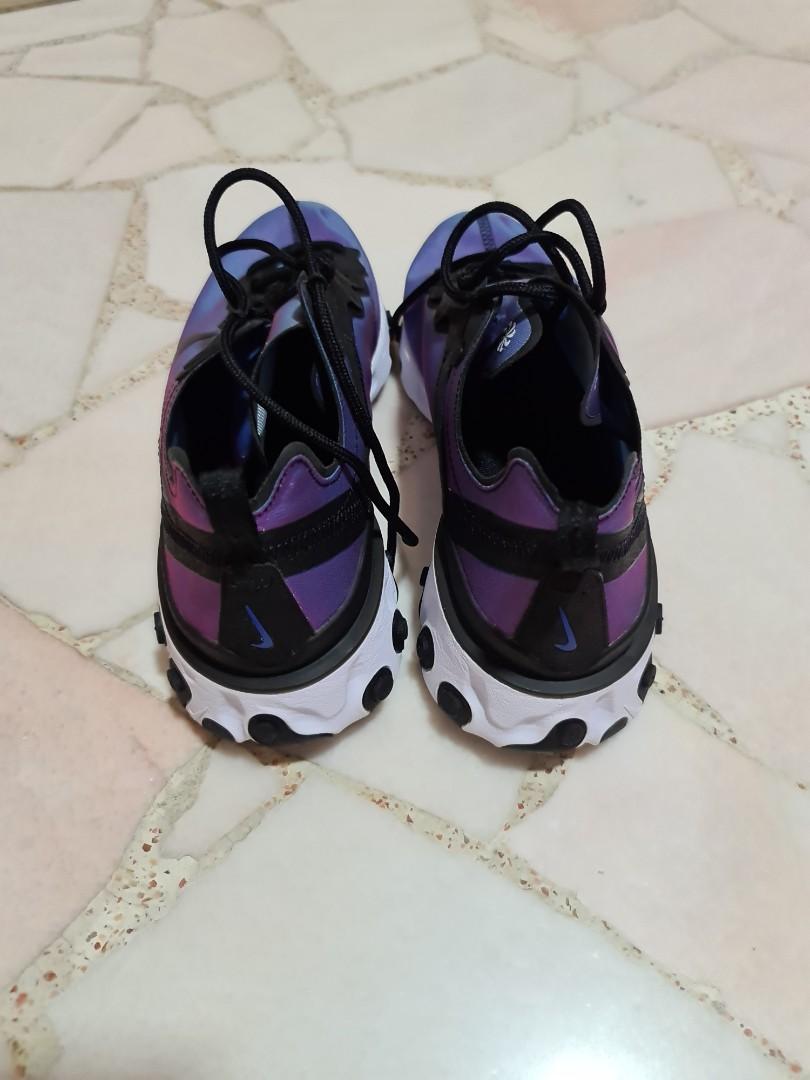 Nike React (Category: Sneakers) located in Singapore. Submitted by zen.tonik (Listing ID 1054029765, Image 2). Description: Implusive buy, decide to sell it cheap!.