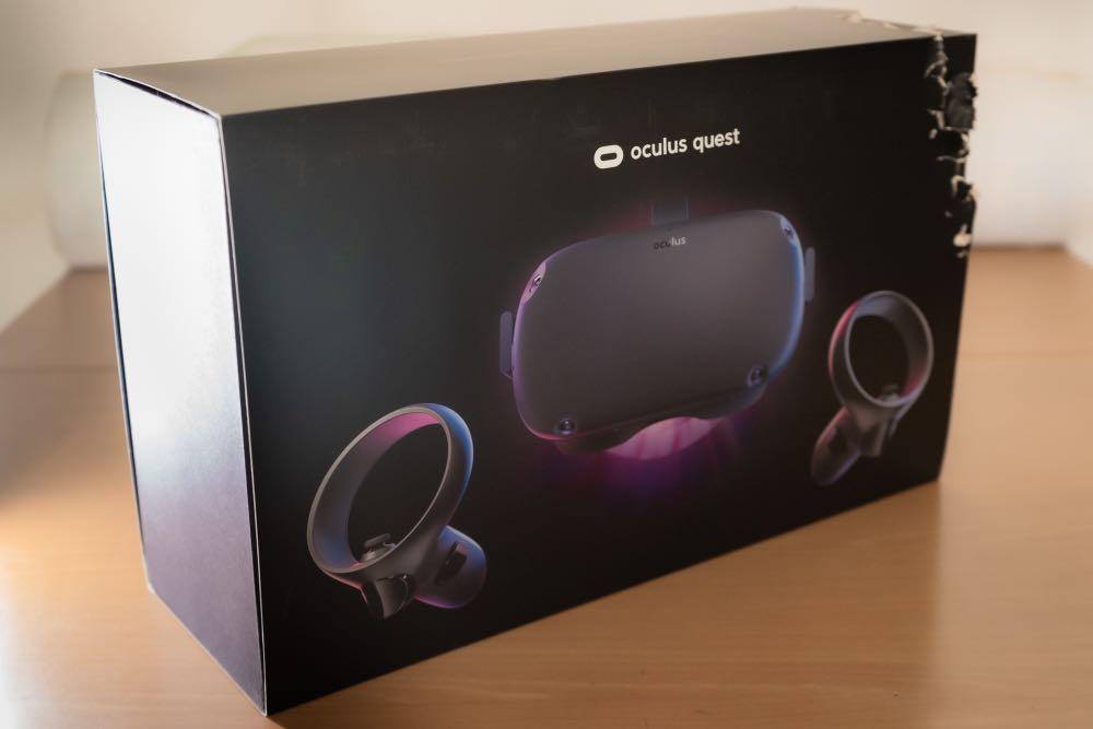 Oculus Quest 64GB 連原廠旅行case, VR Headset, 電子遊戲, 遊戲機配件