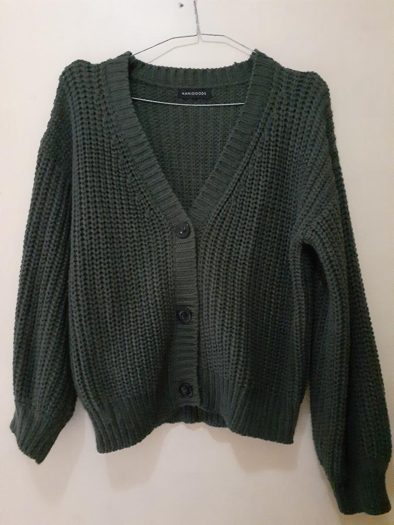 oversized knitted sweatshirt