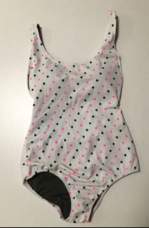 (Category: ) located in . Submitted by mcph_preloved (Listing ID 1054183955, Image 1). Description: .