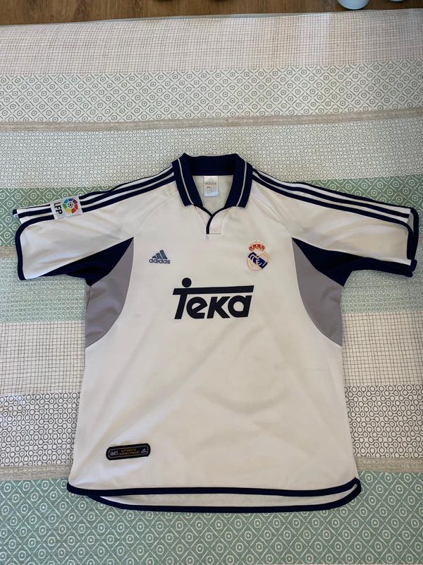 Real madrid shirt best sale 2000