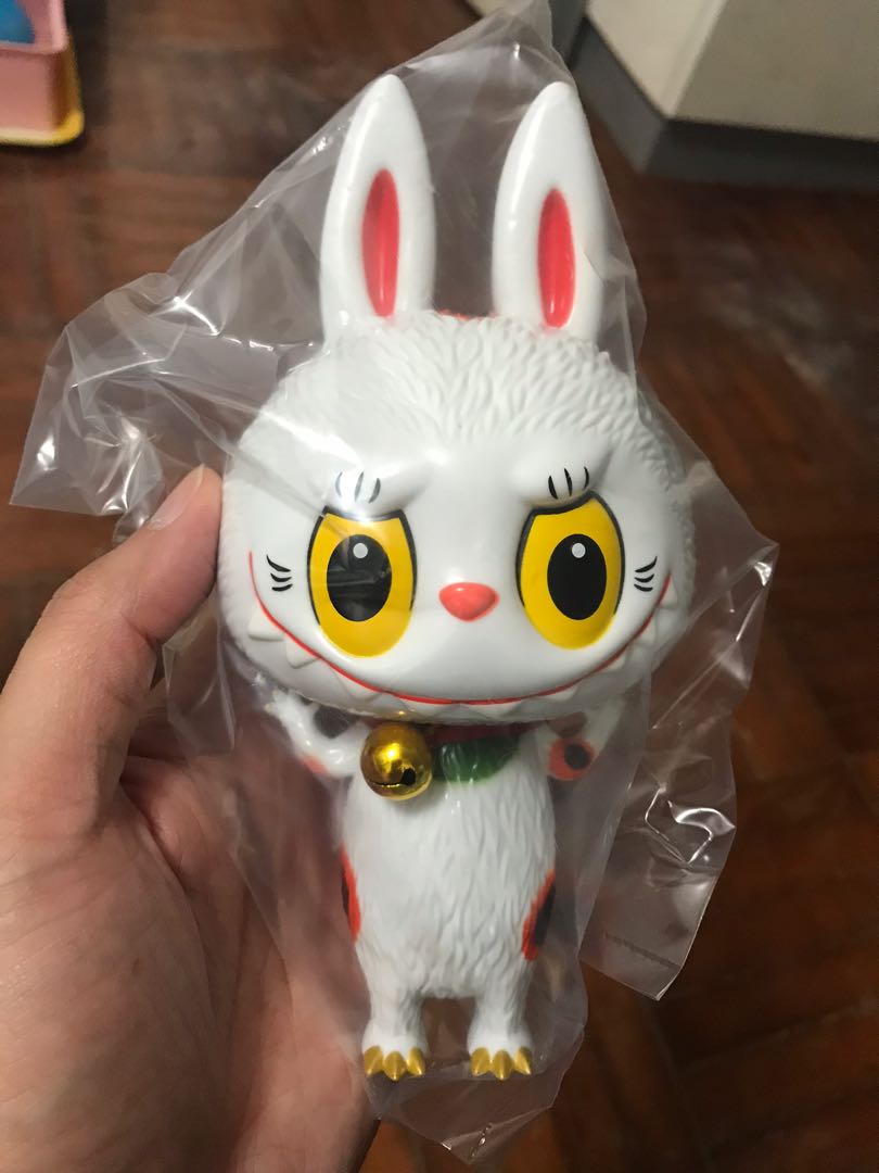LABUBU ZIMOMO招き猫 HOW2WORK 限定 LABUBU ZIMOMO Maneki Neko Black Figure HOW2WORK Limited
