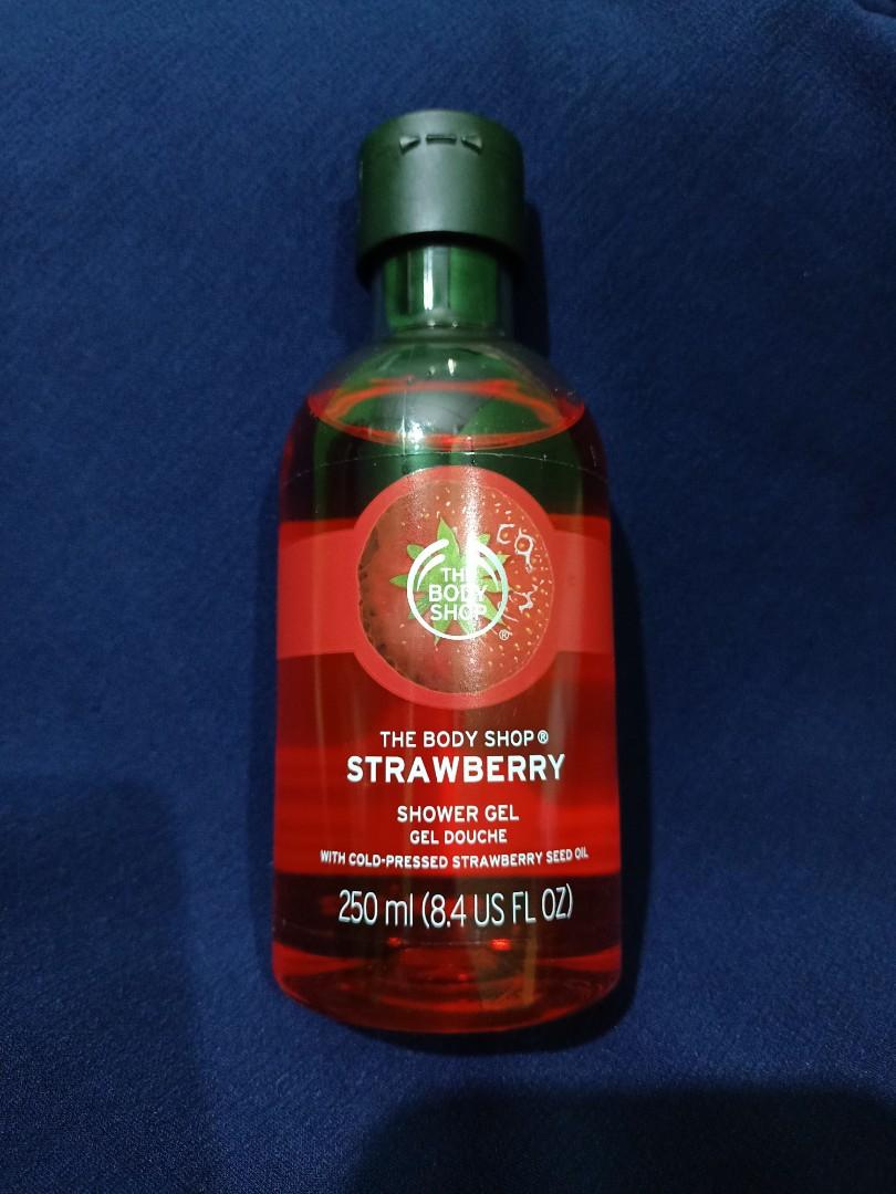 The Body Shop Body Wash Strawberry,
