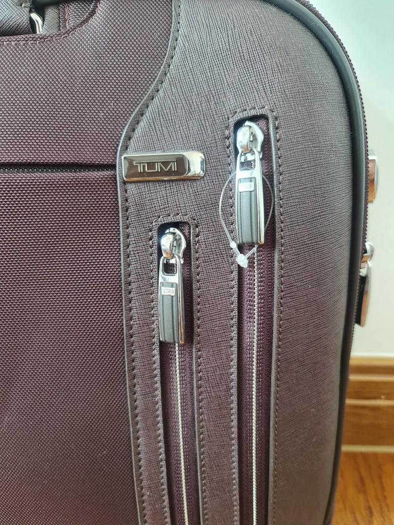 Tumi arrive narita shop