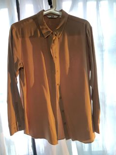 (Category: ) located in . Submitted by a-closet (Listing ID 1054108430, Image 1). Description: .
